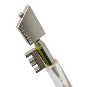 Diamond tip for cutting glass